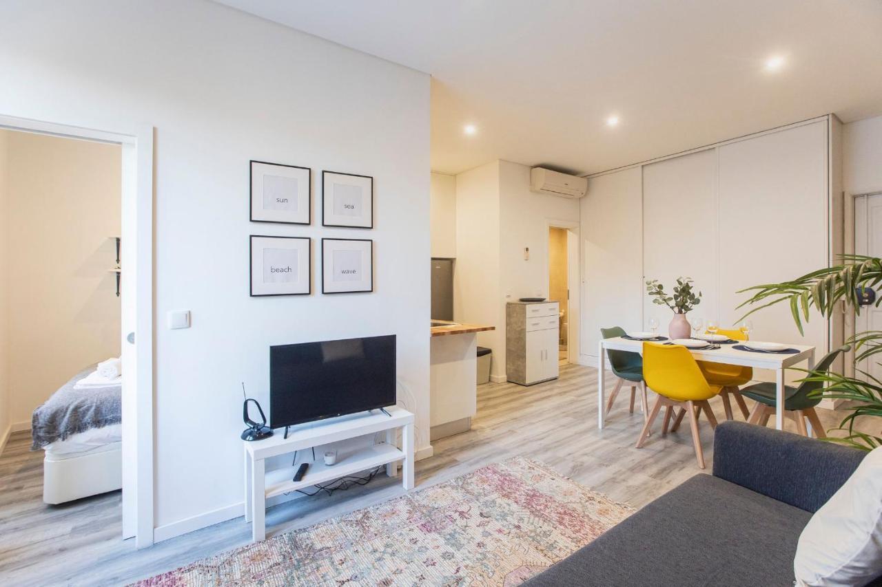 Seaside 1Br Flat W/ Ac In Matosinhos By Lovelystay Exterior photo